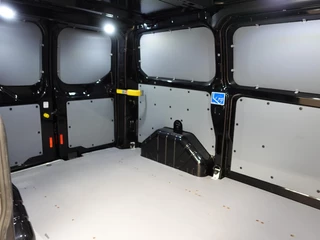 Ford Transit Custom – thumbnail 13