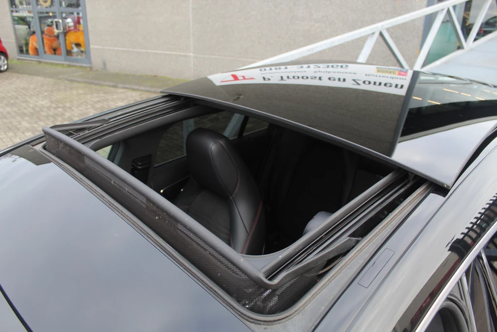 Mercedes-Benz CLA – foto 12