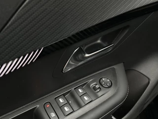 Peugeot 208 – thumbnail 23