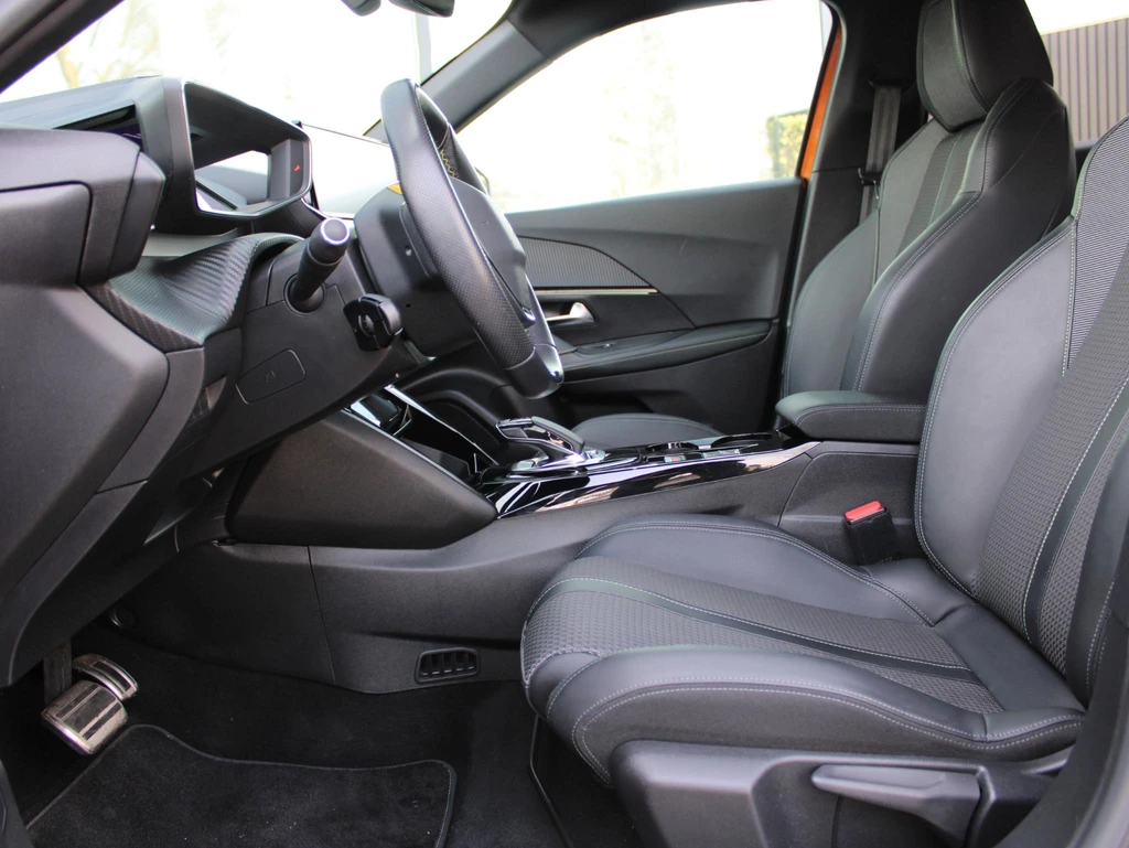 Peugeot e-2008 – foto 13