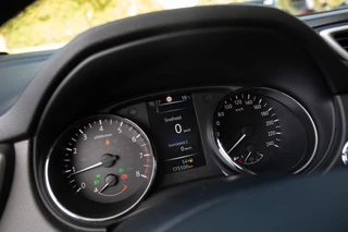 Nissan QASHQAI – thumbnail 10