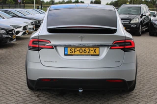Tesla Model X – thumbnail 4