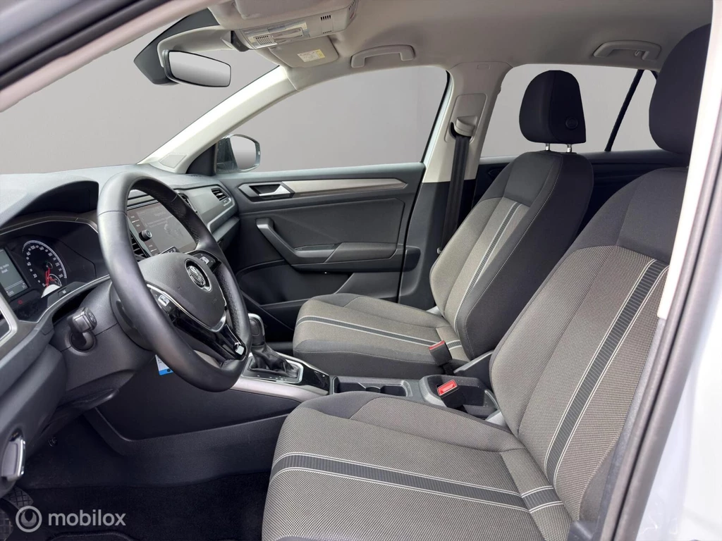 Volkswagen T-Roc – foto 10