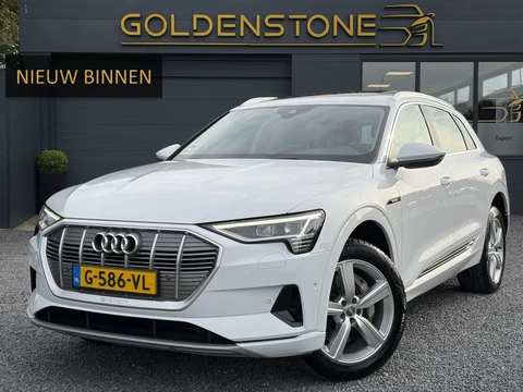 Audi e-tron e-tron 50 quattro Launch edition plus 71 kWh ✓SOH 87.83%✓Pano✓Stolverw✓Keyless✓Leder✓Virtual Cockpit✓Carplay✓Navi✓Clima✓Cruise✓Pdc V+A✓Rijstrooksensor✓19" Lm velgen✓Bj 12-2019✓N.A.P✓Apk tot 10-2027