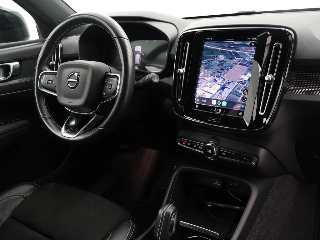 Volvo XC40 – foto 16