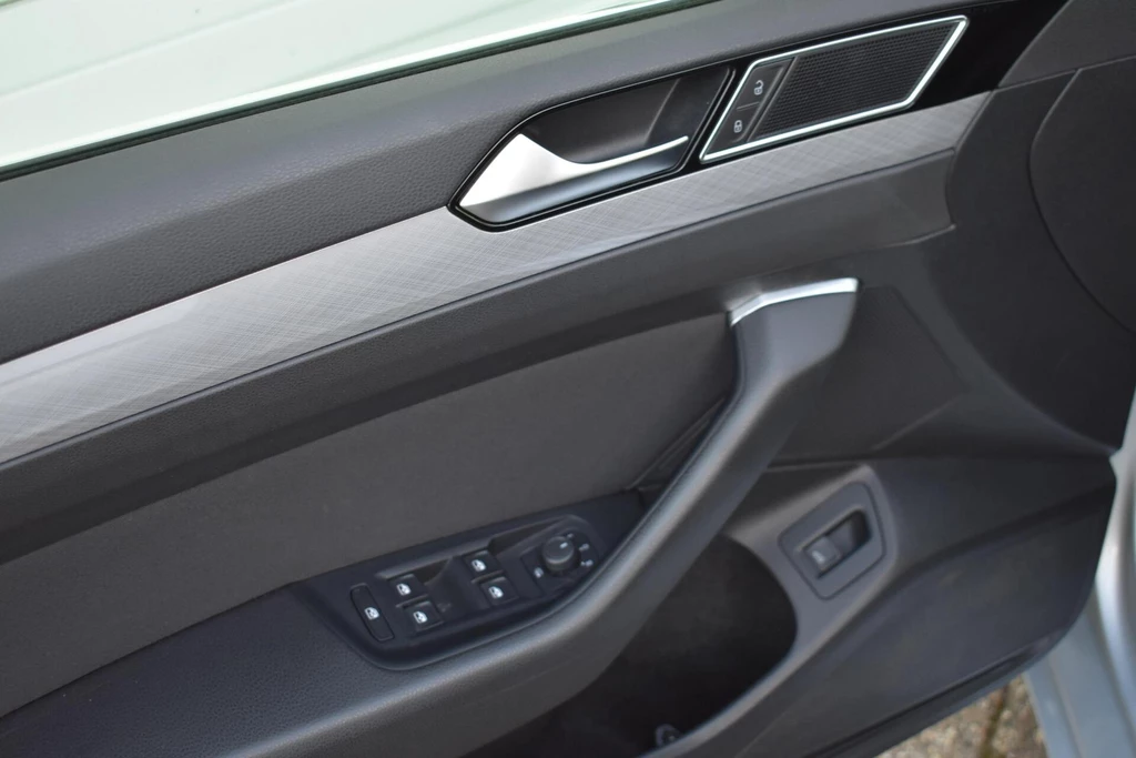 Volkswagen Passat – foto 26