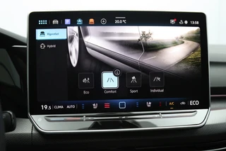Volkswagen Golf – thumbnail 38