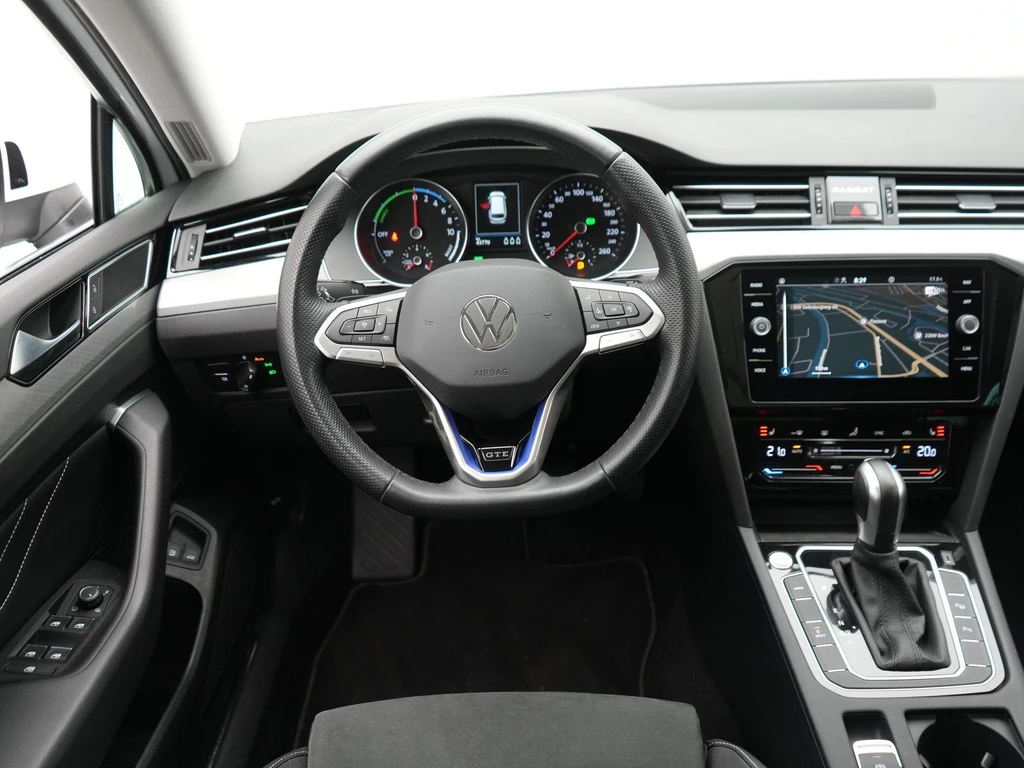 Volkswagen Passat – foto 13
