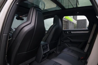Porsche Cayenne – thumbnail 64