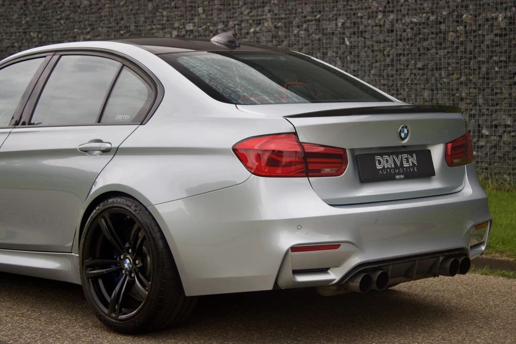 BMW M3 – foto 4