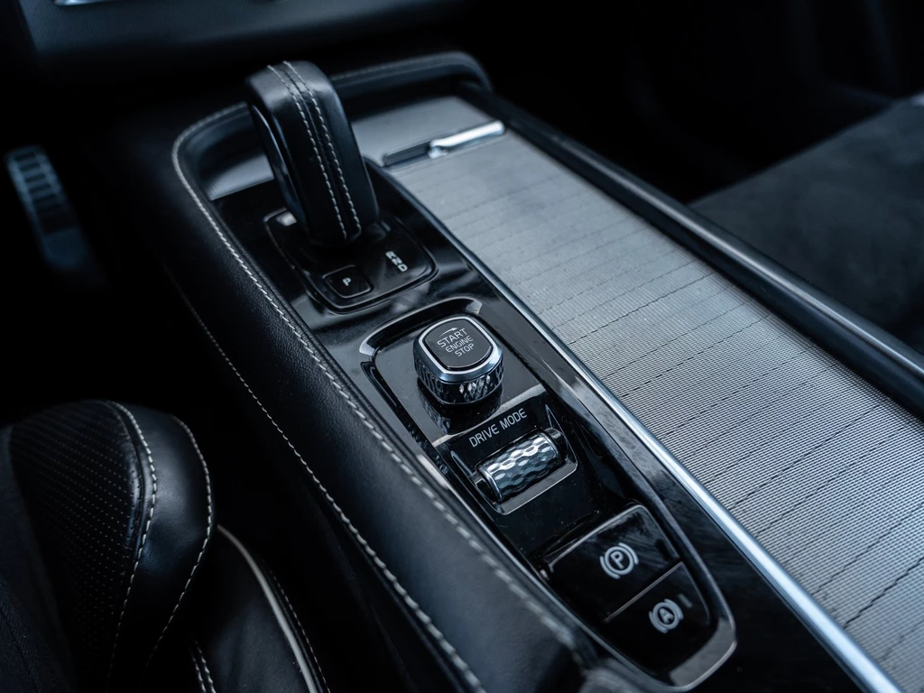 Volvo XC90 – foto 33