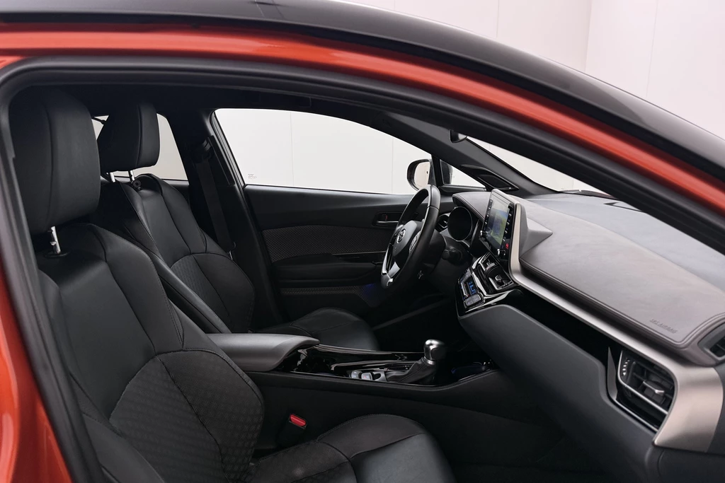 Toyota C-HR – foto 19