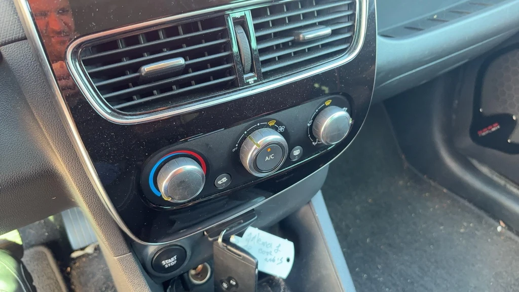 Renault Clio – foto 11