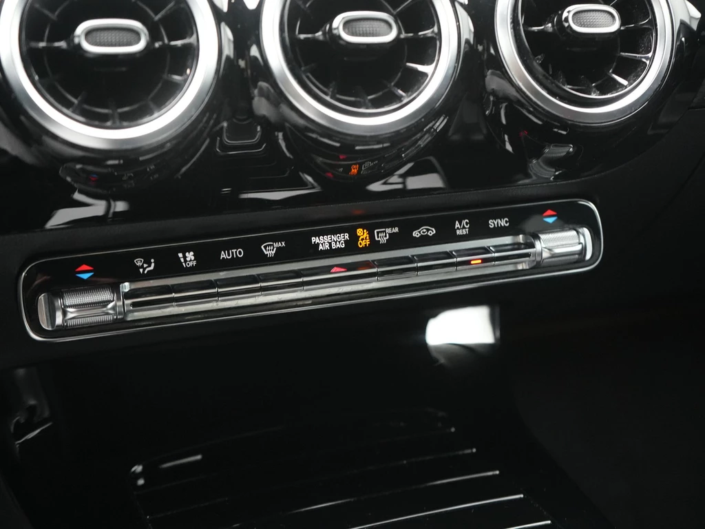 Mercedes-Benz CLA – foto 33