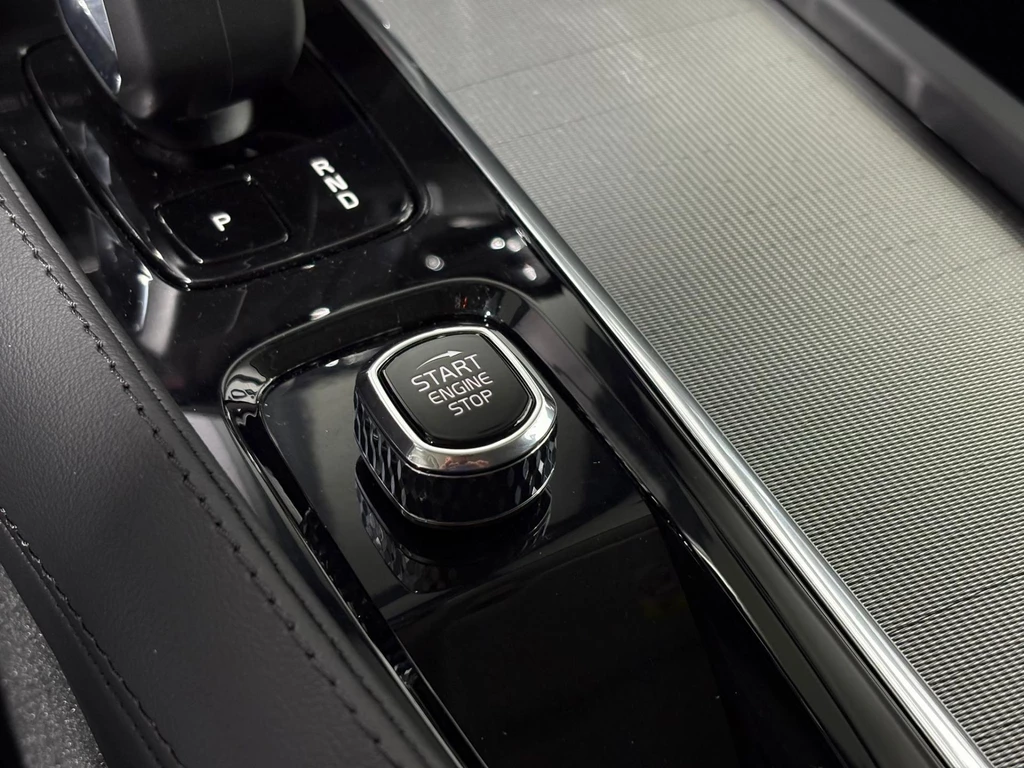 Volvo XC90 – foto 17
