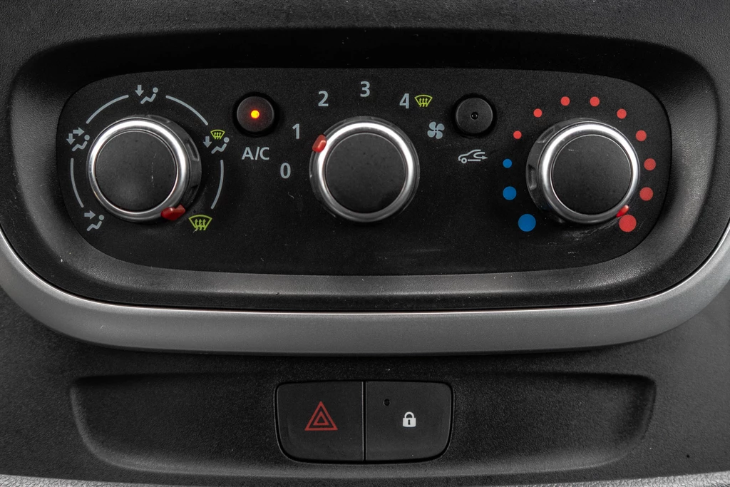 Renault Trafic – foto 23
