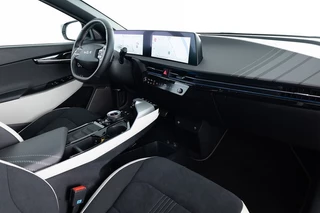 Kia EV6 – thumbnail 11