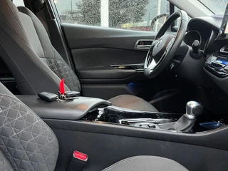 Toyota C-HR – thumbnail 28
