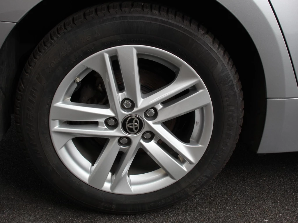 Toyota Corolla Touring Sports – foto 8