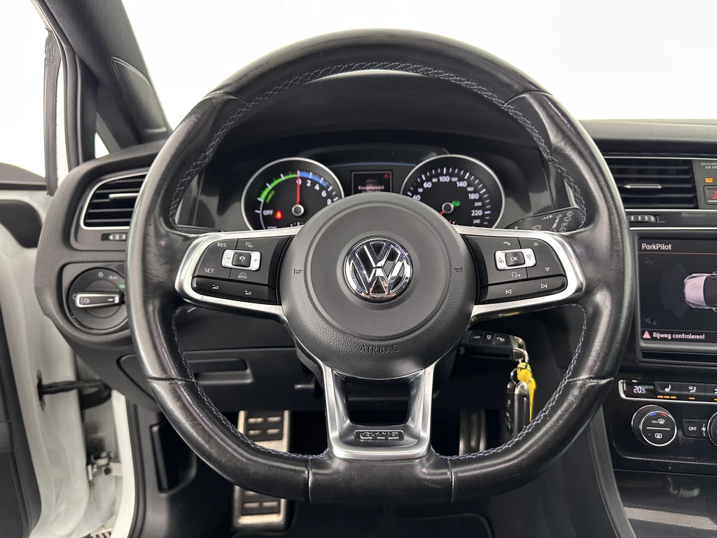 Volkswagen Golf – foto 17