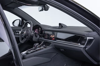 Porsche Panamera – thumbnail 20