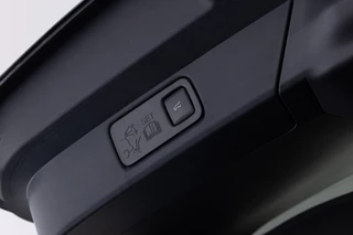 Ford Mustang Mach-E – thumbnail 32