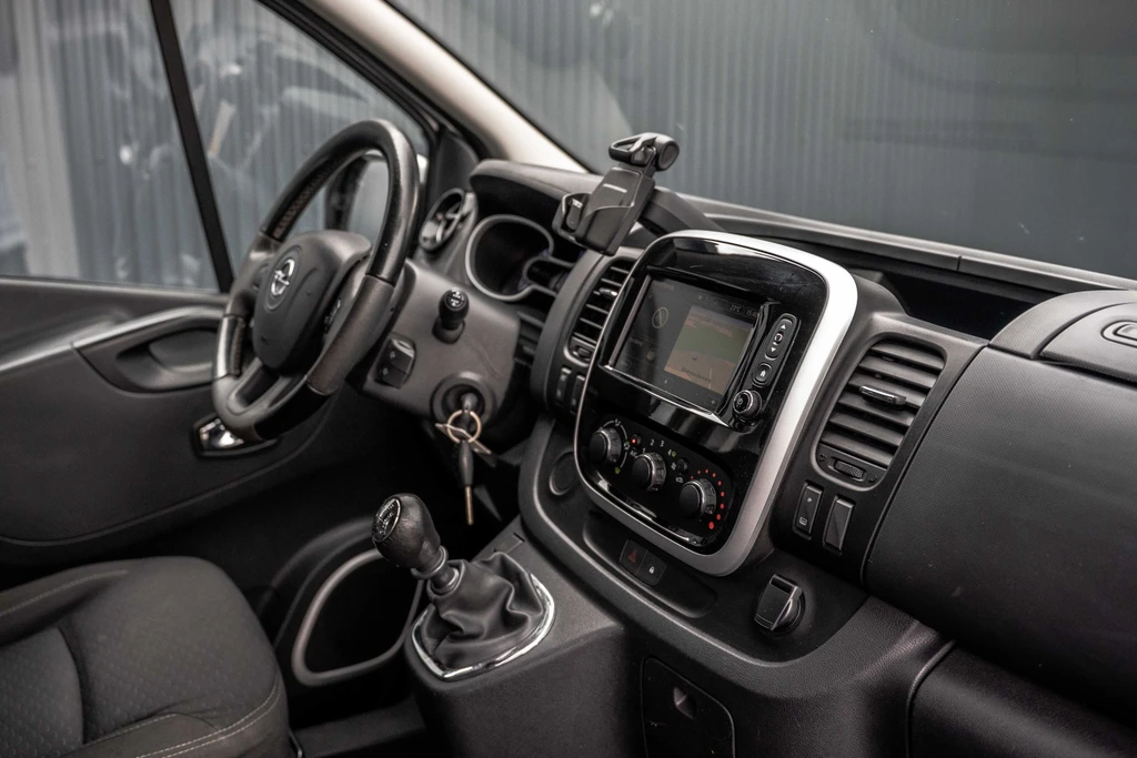 Opel Vivaro – foto 9