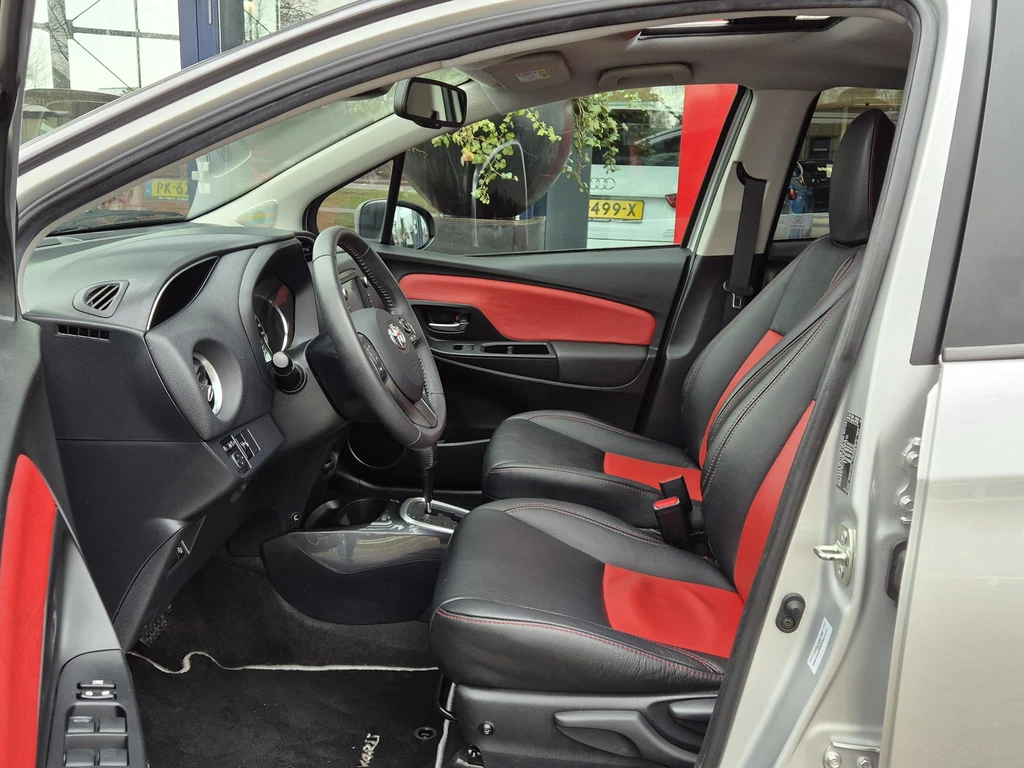 Toyota Yaris – foto 14