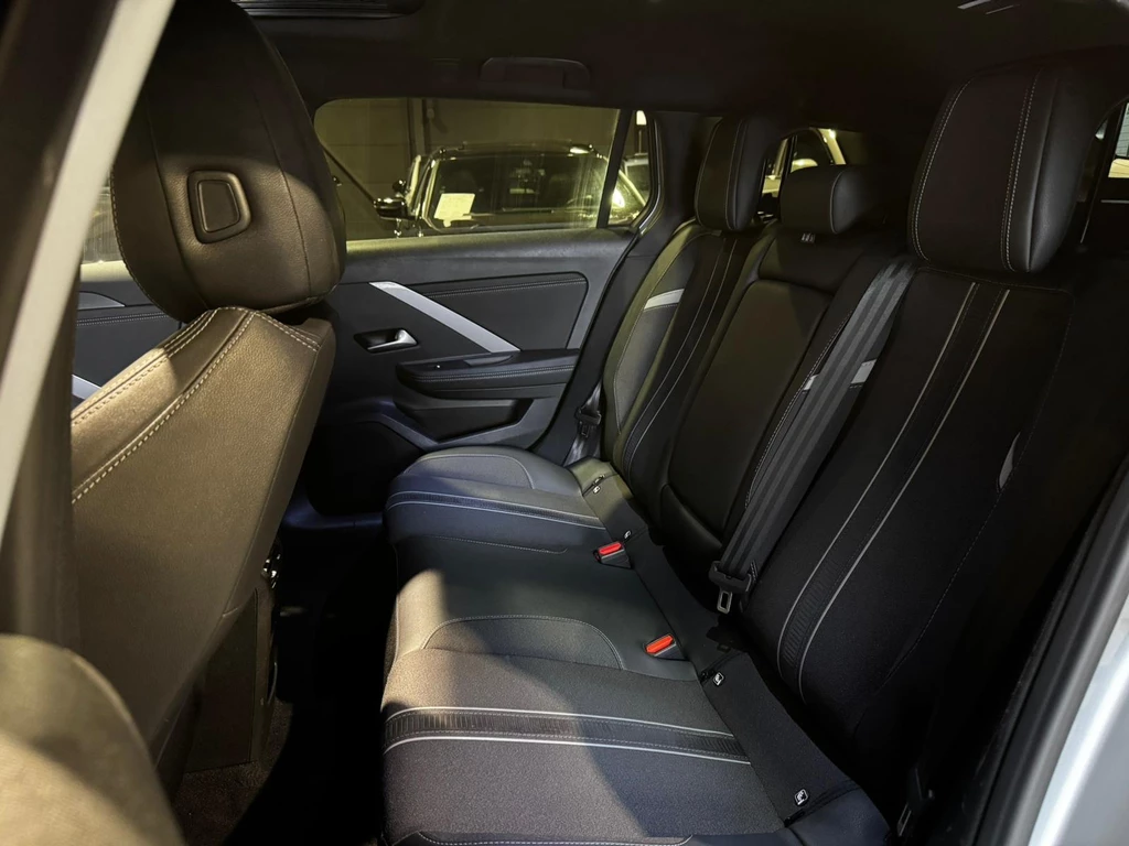 Opel Astra – foto 23