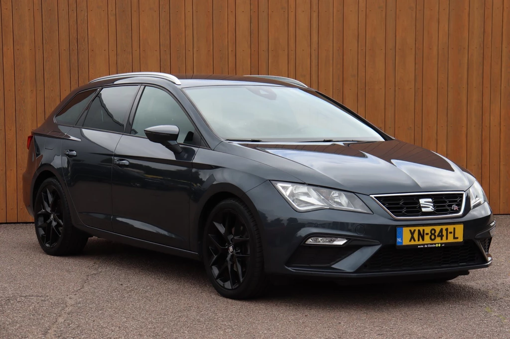 SEAT Leon – foto 6
