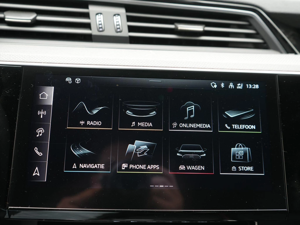 Audi Q8 Sportback e-tron – foto 26