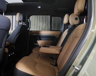 Land Rover Defender – thumbnail 42