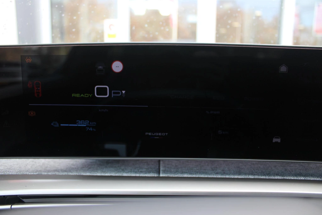 Peugeot e-3008 – foto 10