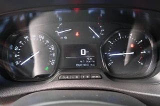 Opel Vivaro – thumbnail 31