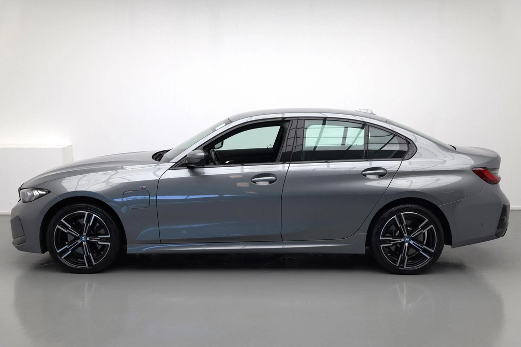 BMW 3 Serie – foto 8