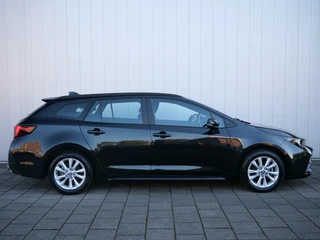 Toyota Corolla Touring Sports – thumbnail 6
