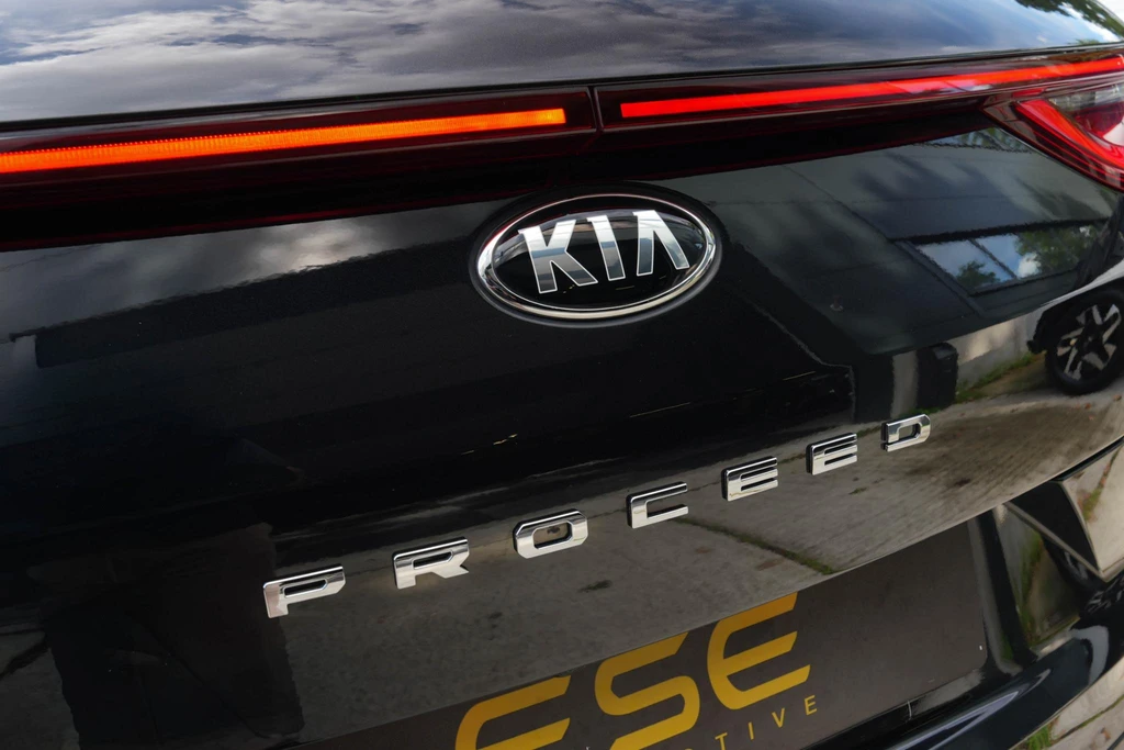 Kia ProCeed – foto 21