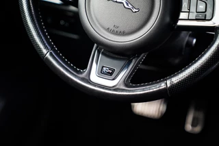 Jaguar F-PACE – thumbnail 59