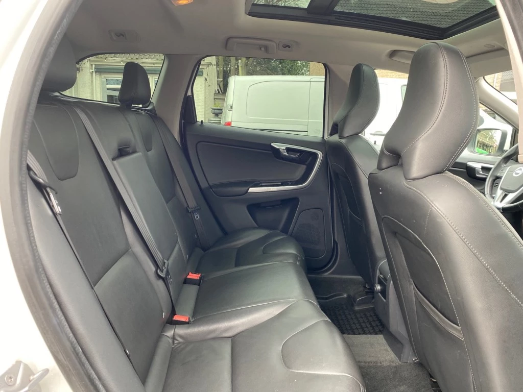 Volvo XC60 – foto 9