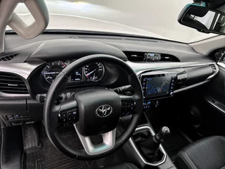 Toyota Hilux – thumbnail 16