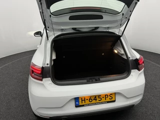 Renault Clio – thumbnail 26