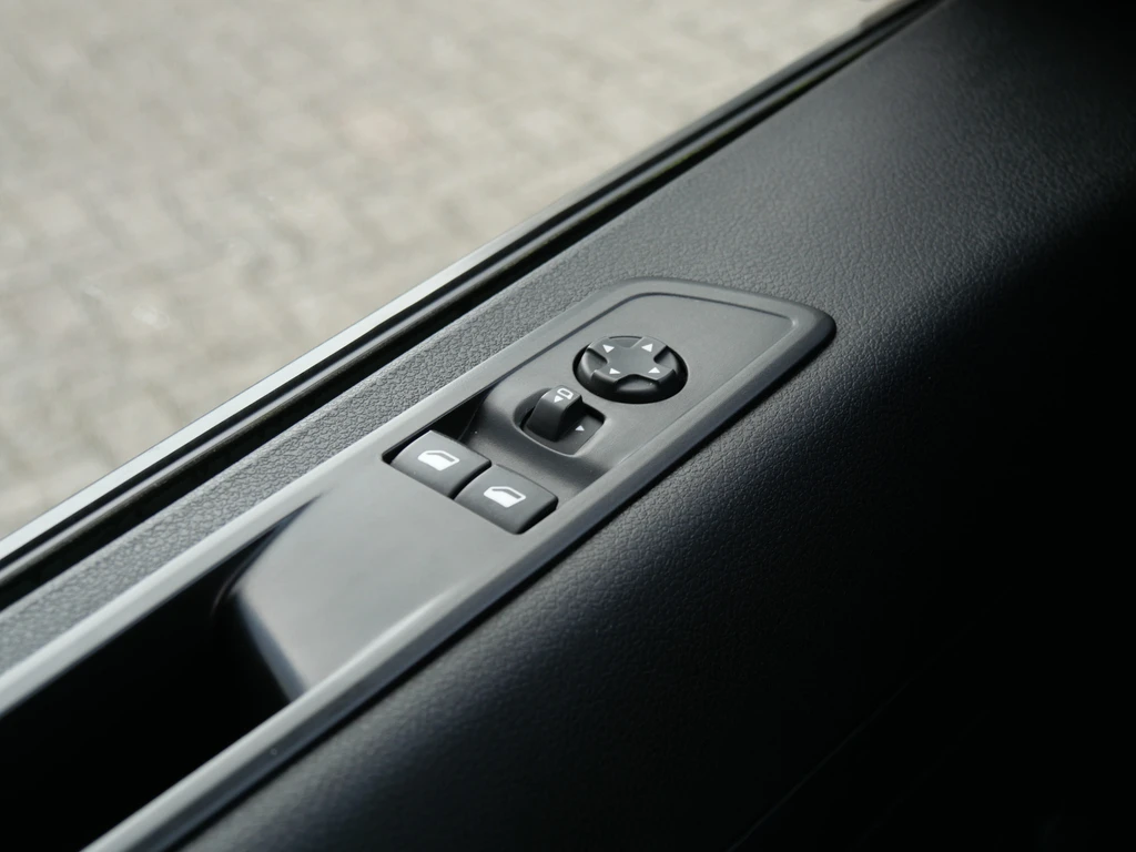 Peugeot e-Expert – foto 14