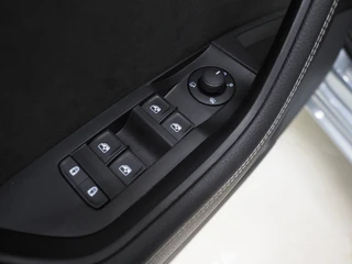 Škoda Superb – thumbnail 20