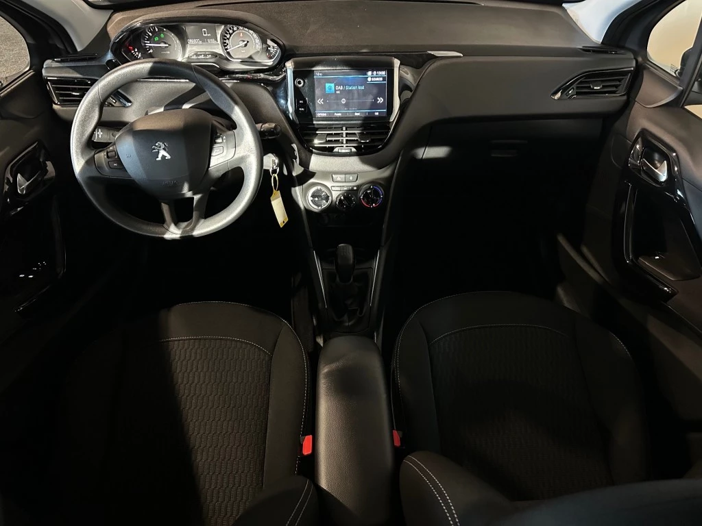 Peugeot 208 – foto 14