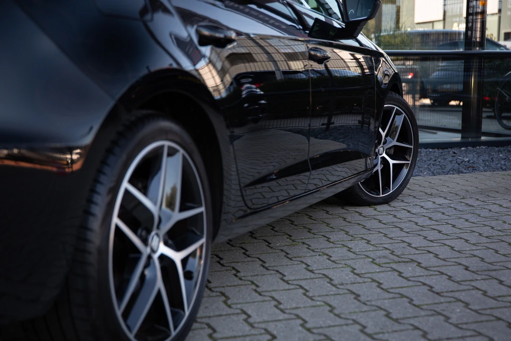 SEAT Leon – foto 8