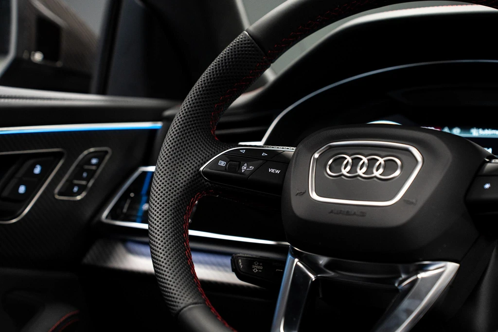 Audi Q8 – foto 41