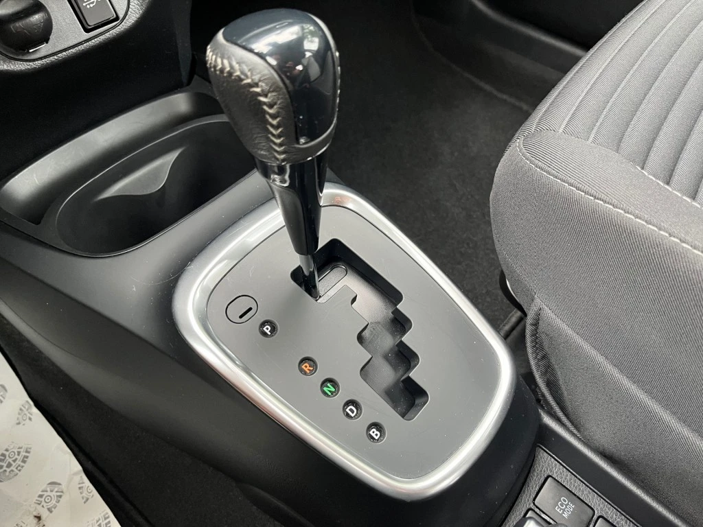 Toyota Yaris – foto 11