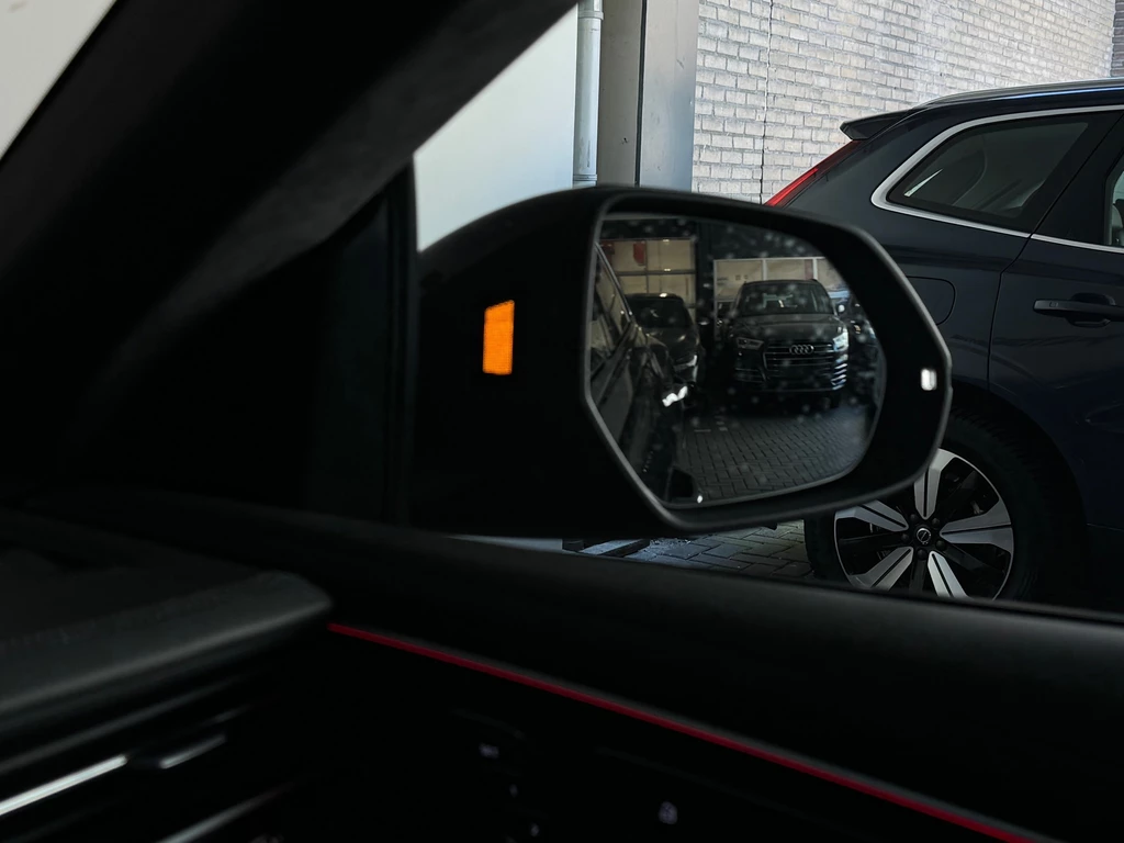 Audi RSQ8 – foto 38