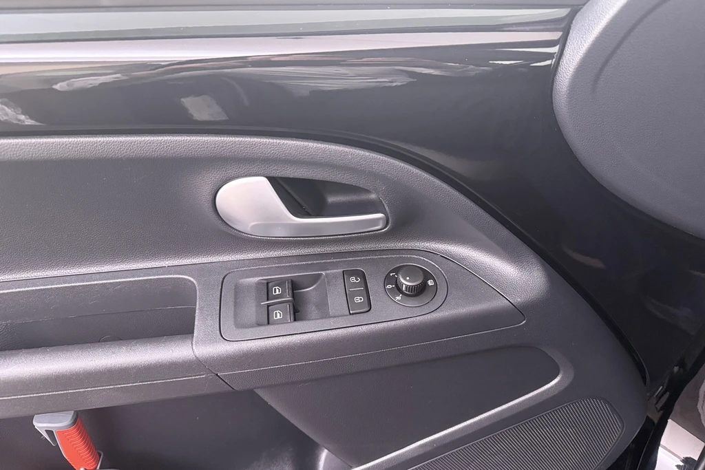 Volkswagen up! – foto 16