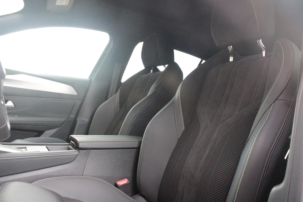 Peugeot 408 – foto 10